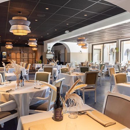 Hotel Restaurant Les 13 Assiettes Le Val-Saint-Père Zewnętrze zdjęcie